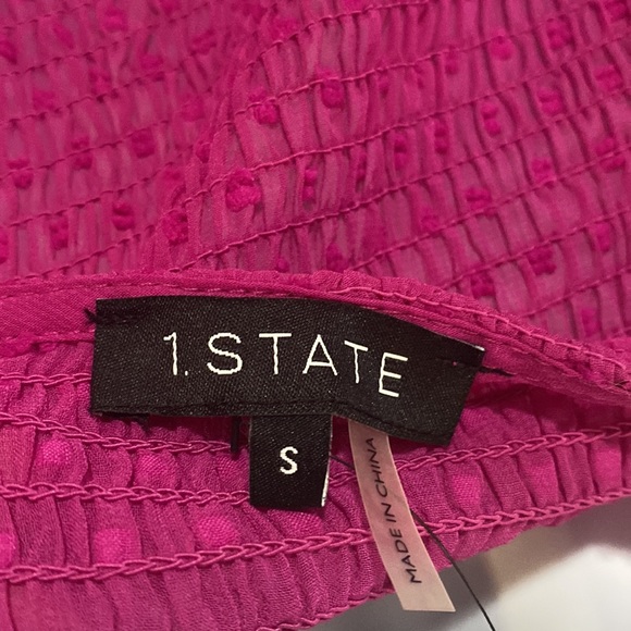 NWT 1. State ruched front dot top - Picture 4 of 4